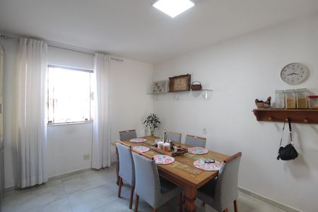 Casa à venda com 512m², 5 quartos e 3 vagasCozinha