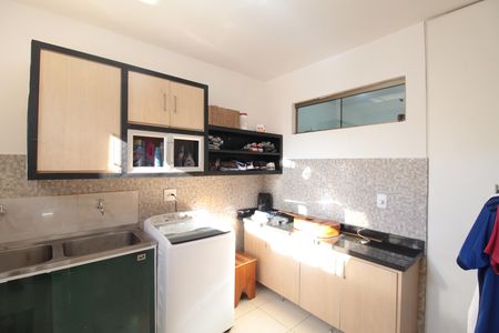 Casa à venda com 512m², 5 quartos e 3 vagasÁrea de Serviço