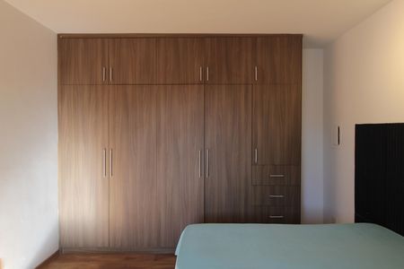 Casa à venda com 512m², 5 quartos e 3 vagasQuarto 3