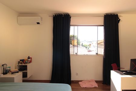 Casa à venda com 512m², 5 quartos e 3 vagasQuarto 3