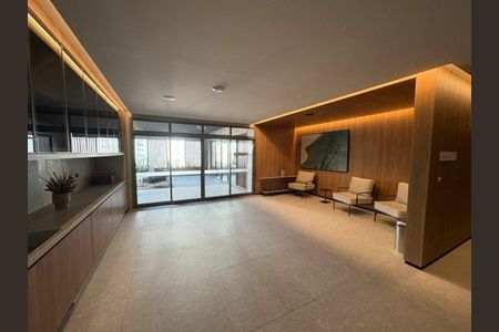 Apartamento à venda com 232m², 3 quartos e 3 vagas