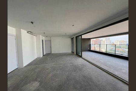 Apartamento à venda com 232m², 3 quartos e 3 vagas