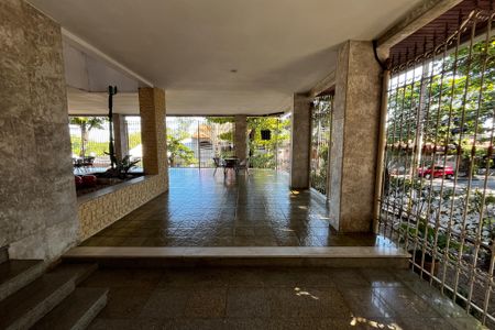 Apartamento à venda com 168m², 3 quartos e 2 vagasHall de entrada