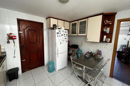 Apartamento à venda com 168m², 3 quartos e 2 vagasCozinha