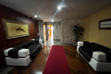 Apartamento à venda com 168m², 3 quartos e 2 vagasHall de entrada