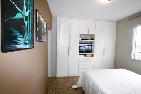 Apartamento à venda com 125m², 4 quartos e 2 vagasSuíte