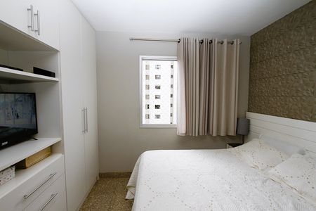 Apartamento à venda com 125m², 4 quartos e 2 vagasSuíte
