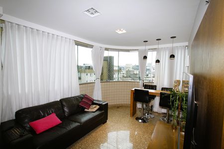 Apartamento à venda com 125m², 4 quartos e 2 vagasVaranda da Sala