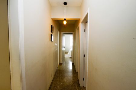 Apartamento à venda com 125m², 4 quartos e 2 vagasCorredor