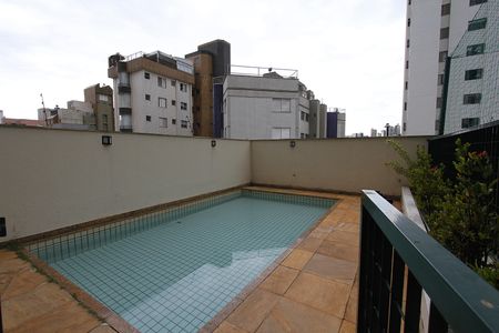 Apartamento à venda com 125m², 4 quartos e 2 vagasÁrea comum - Piscina
