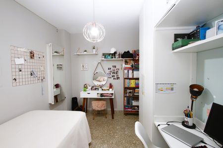 Apartamento à venda com 125m², 4 quartos e 2 vagasQuarto 4