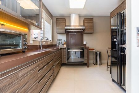 Apartamento à venda com 300m², 4 quartos e 5 vagas