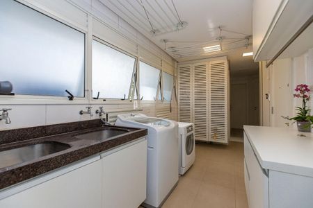 Apartamento à venda com 300m², 4 quartos e 5 vagas