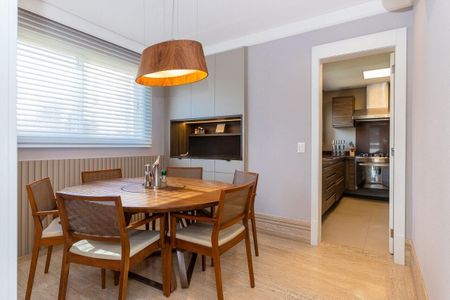 Apartamento à venda com 300m², 4 quartos e 5 vagas