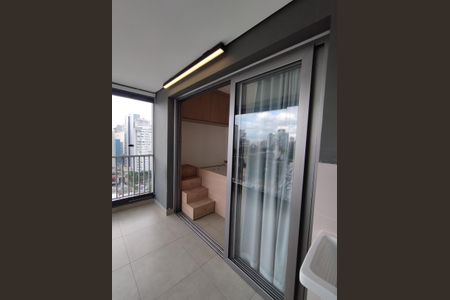 Apartamento à venda com 24m², 1 quarto e sem vaga Apartamento à venda com 24m², 1 quarto e sem vagaVaranda