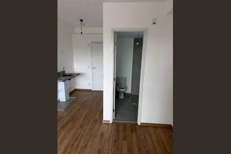 Apartamento à venda com 26m², 1 quarto e sem vaga Apartamento à venda com 26m², 1 quarto e sem vagaFoto 09