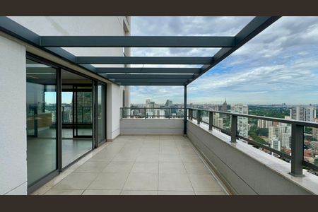 Apartamento à venda com 139m², 2 quartos e 1 vaga Apartamento à venda com 139m², 2 quartos e 1 vagaVaranda