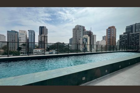 Apartamento à venda com 139m², 2 quartos e 1 vaga Apartamento à venda com 139m², 2 quartos e 1 vagaPiscina