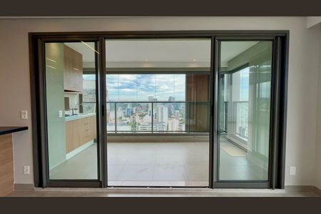 Apartamento à venda com 139m², 2 quartos e 1 vaga Apartamento à venda com 139m², 2 quartos e 1 vagaVaranda