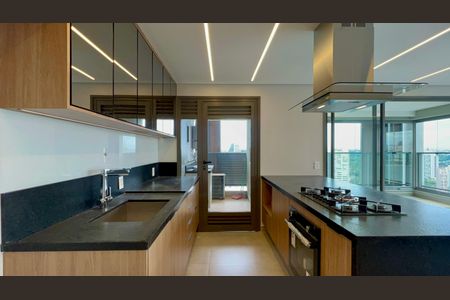 Apartamento à venda com 139m², 2 quartos e 1 vaga Apartamento à venda com 139m², 2 quartos e 1 vagaCozinha