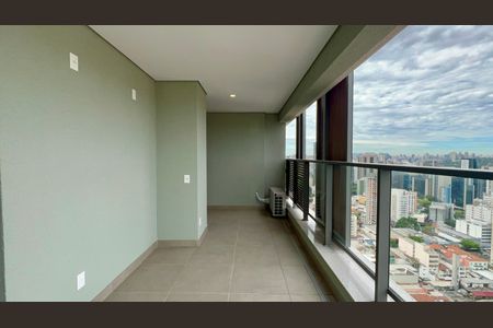 Apartamento à venda com 139m², 2 quartos e 1 vaga Apartamento à venda com 139m², 2 quartos e 1 vagaVaranda da Suíte 2