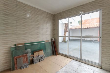 Casa à venda com 131m², 3 quartos e 2 vagas Casa à venda com 131m², 3 quartos e 2 vagasÁrea de Serviço