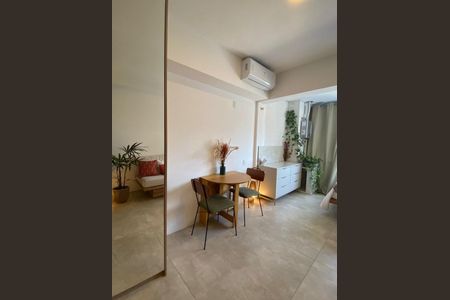 Apartamento para alugar com 31m², 1 quarto e sem vaga