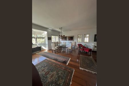 Casa de condomínio à venda com 420m², 3 quartos e 3 vagasFoto 03