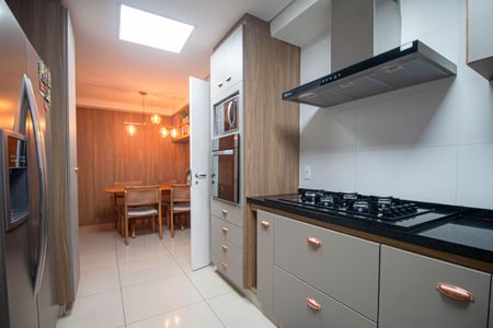 Apartamento à venda com 210m², 3 quartos e 4 vagasCozinha