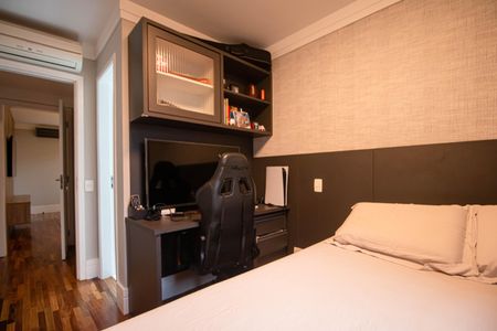 Apartamento à venda com 210m², 3 quartos e 4 vagasSuíte