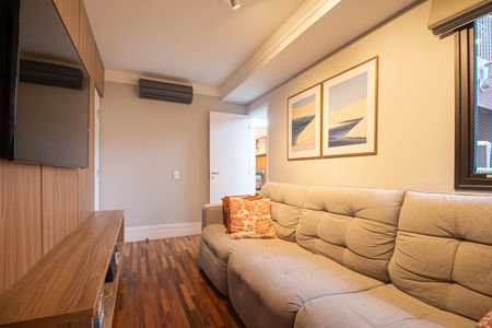 Apartamento à venda com 210m², 3 quartos e 4 vagasSala