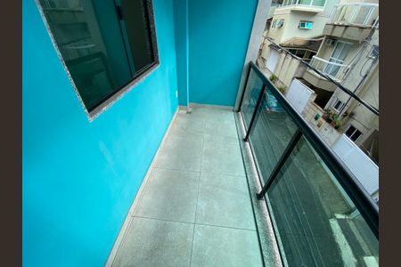 Apartamento à venda com 75m², 3 quartos e 1 vagaVaranda