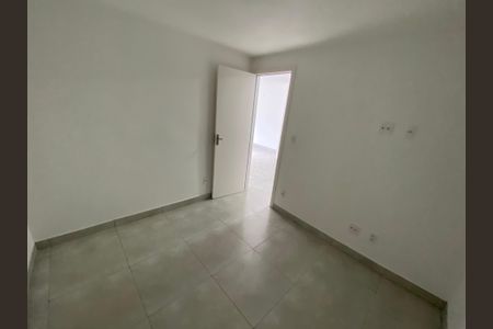 Apartamento à venda com 75m², 3 quartos e 1 vagaQuarto 2