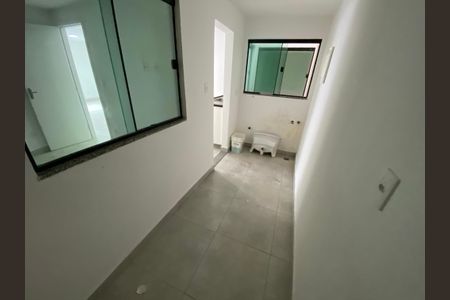 Apartamento à venda com 75m², 3 quartos e 1 vagaÁrea de Serviço