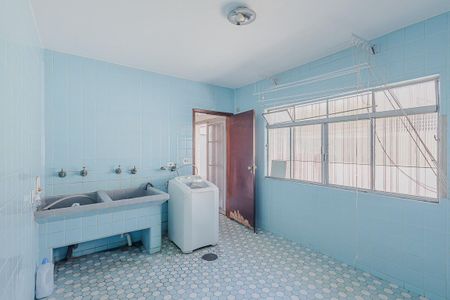 Casa à venda com 354m², 3 quartos e 8 vagasÁrea de Serviço