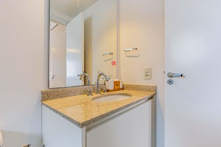 Apartamento para alugar com 67m², 2 quartos e 1 vaga Apartamento para alugar com 67m², 2 quartos e 1 vagaSuite - Banheiro