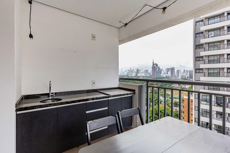 Apartamento para alugar com 67m², 2 quartos e 1 vaga Apartamento para alugar com 67m², 2 quartos e 1 vagaVaranda