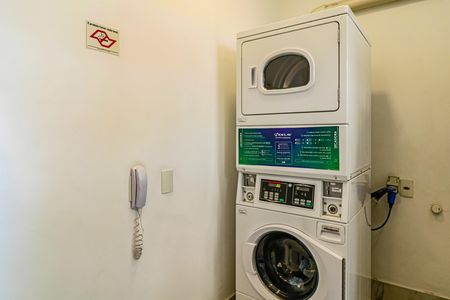 Apartamento para alugar com 67m², 2 quartos e 1 vaga Apartamento para alugar com 67m², 2 quartos e 1 vagaÁrea comum - Lavanderia