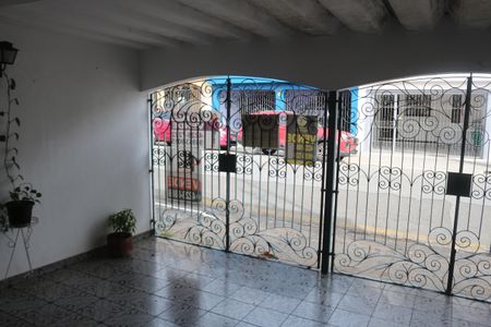 Casa à venda com 100m², 2 quartos e 1 vagaGaragem