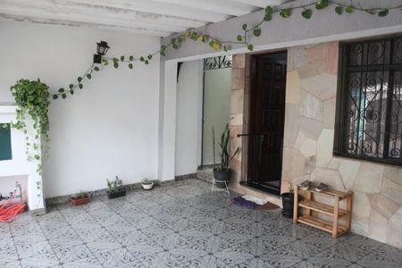 Casa à venda com 100m², 2 quartos e 1 vagaGaragem