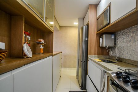 Apartamento à venda com 52m², 2 quartos e 1 vaga Apartamento à venda com 52m², 2 quartos e 1 vagaCozinha e Área de Serviço