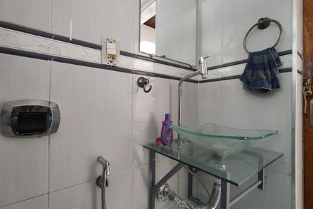 Apartamento para alugar com 70m², 2 quartos e 1 vaga Apartamento para alugar com 70m², 2 quartos e 1 vagaBanheiro Social