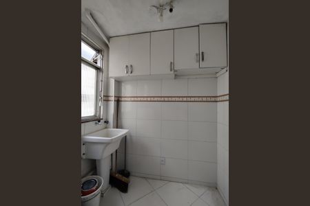 Apartamento para alugar com 70m², 2 quartos e 1 vagaÁrea de Serviço