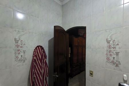 Casa à venda com 1200m², 4 quartos e 8 vagas Casa à venda com 1200m², 4 quartos e 8 vagasBanheiro do Quarto 2