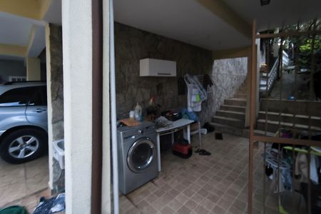 Casa à venda com 1200m², 4 quartos e 8 vagas Casa à venda com 1200m², 4 quartos e 8 vagasGaragem