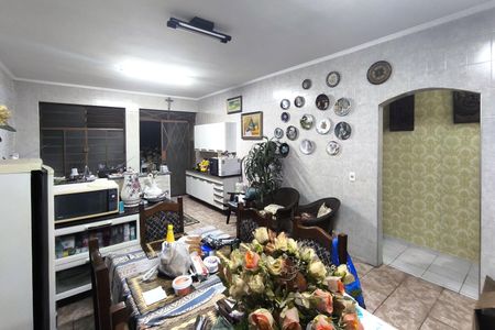 Casa à venda com 1200m², 4 quartos e 8 vagas Casa à venda com 1200m², 4 quartos e 8 vagasCozinha