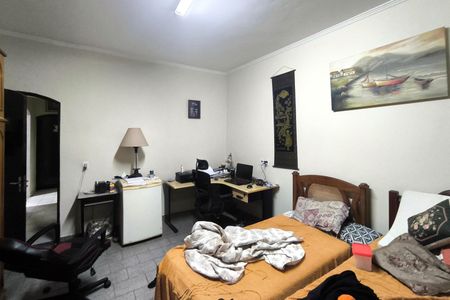 Casa à venda com 1200m², 4 quartos e 8 vagas Casa à venda com 1200m², 4 quartos e 8 vagasQuarto 3