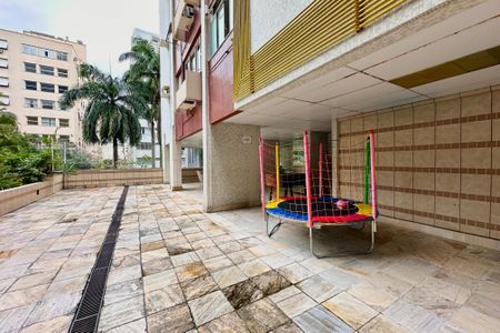 Apartamento à venda com 90m², 3 quartos e 1 vagaÁrea comum - Playground