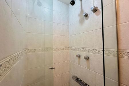 Apartamento à venda com 90m², 3 quartos e 1 vagaBanheiro 2