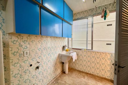 Apartamento à venda com 90m², 3 quartos e 1 vagaÁrea de Serviço